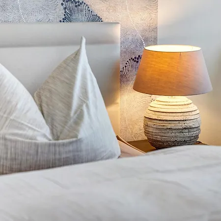 Haus Segelboot Hirtenweg 3c Holiday home