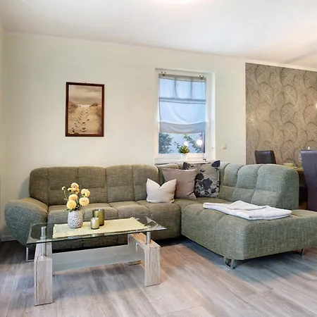 Holiday home Haus Segelboot Hirtenweg 3c *