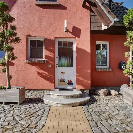 Haus Segelboot Hirtenweg 3c בית נופש *